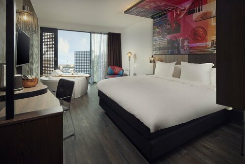 Внешний вид отеля Inntel Hotels Utrecht Centre в Утрехте, фото 2