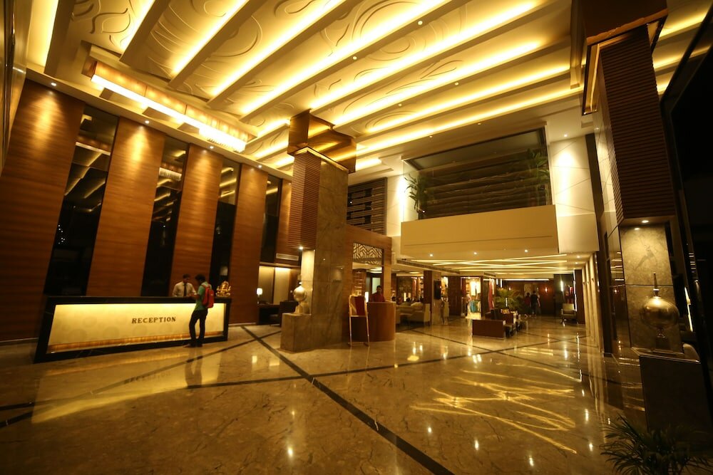 Фото отеля 2