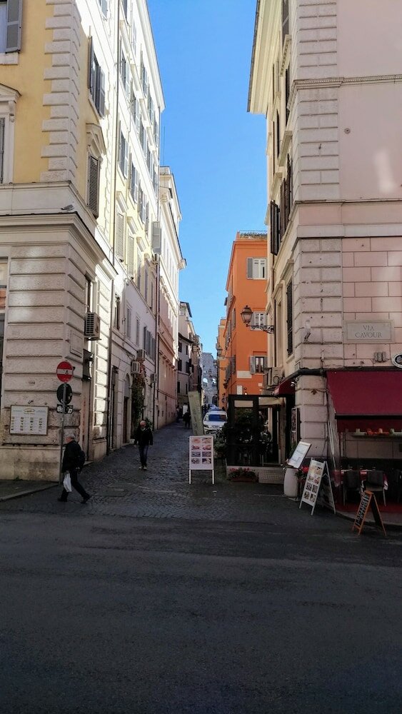 Фото Nicolas Inn