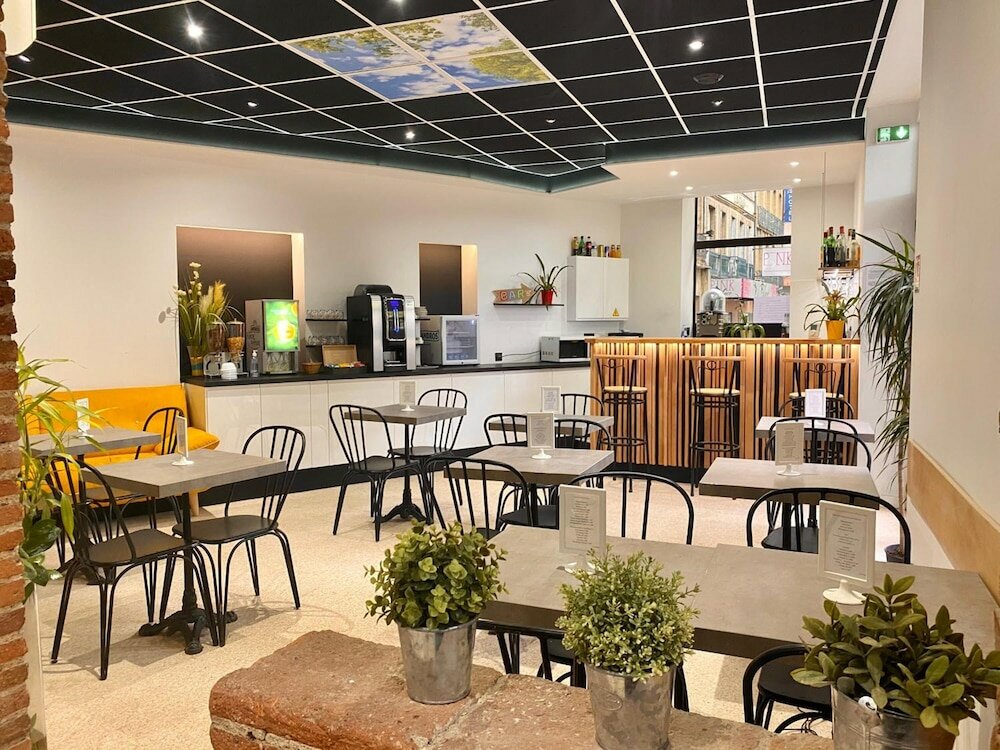 Фото Hotel de Bordeaux