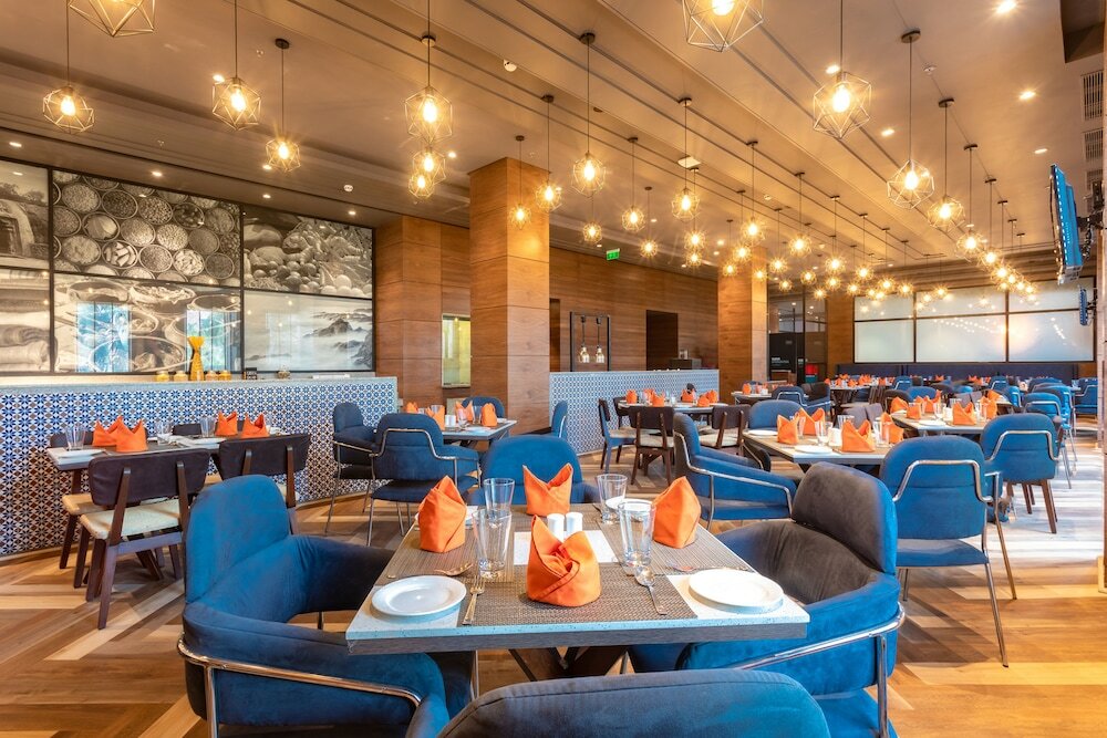 Фото Four Points by Sheraton Chennai Omr