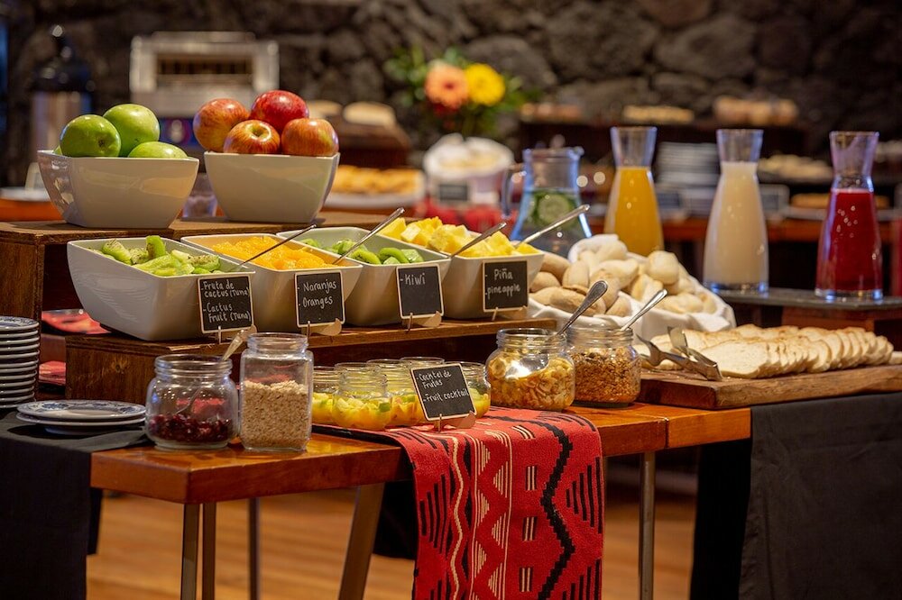 Фото Hotel Cumbres Puerto Varas