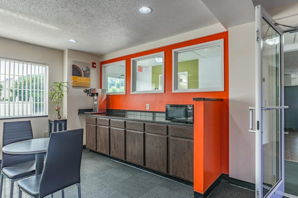 Фото Motel 6 Charlotte - University