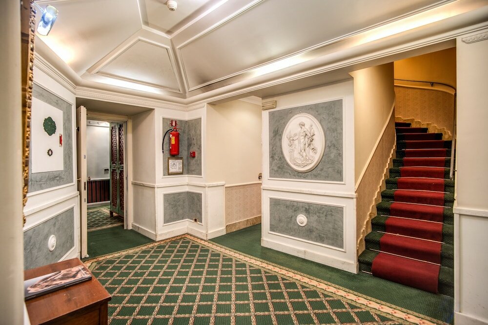 Фото Hotel Britannia