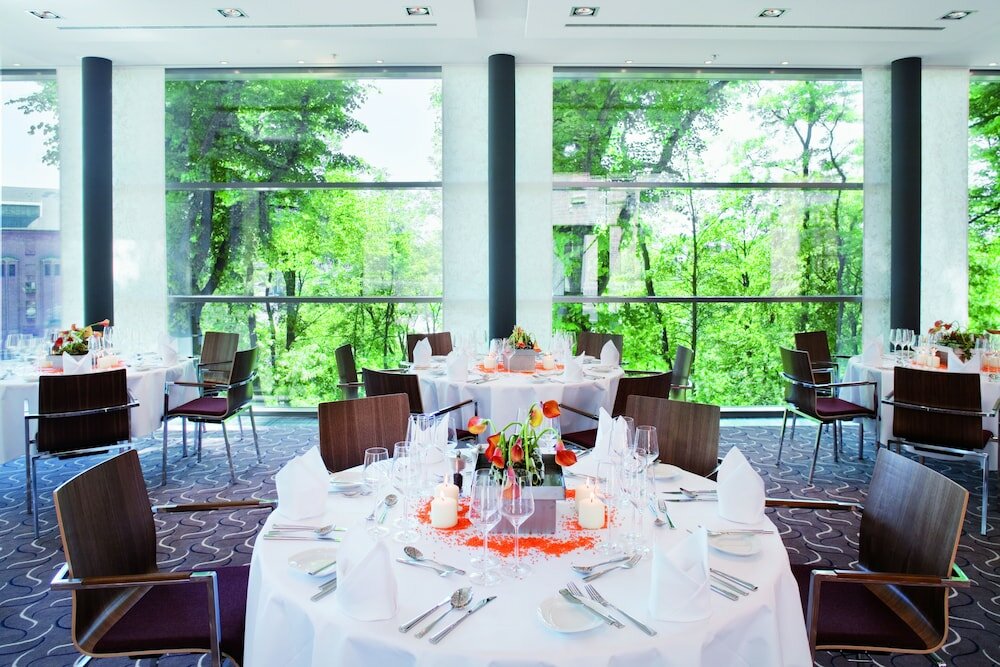 Фото Movenpick Hotel Hamburg