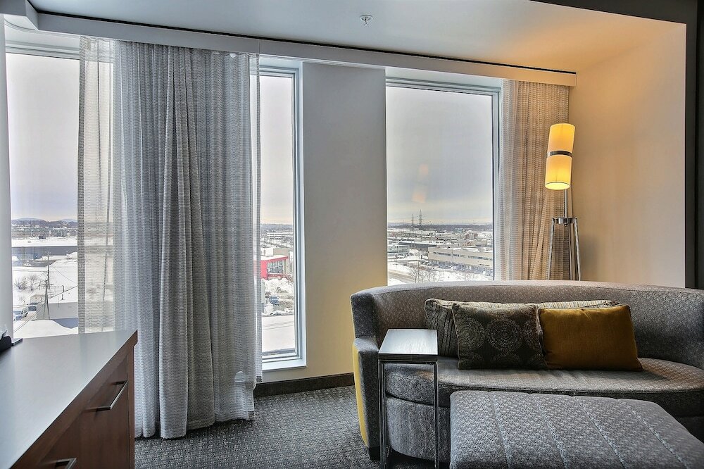 Фото Courtyard by Marriott Quebec City