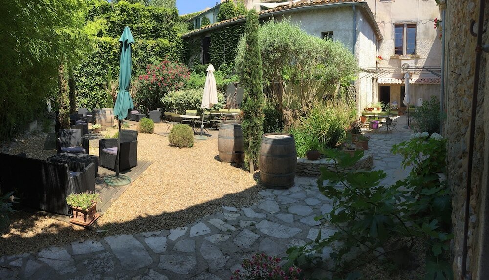 Фото Hôtel du Pont Vieux