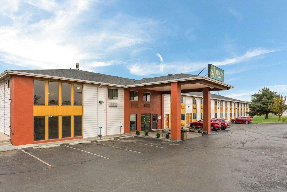 Фото Quality Inn Airport