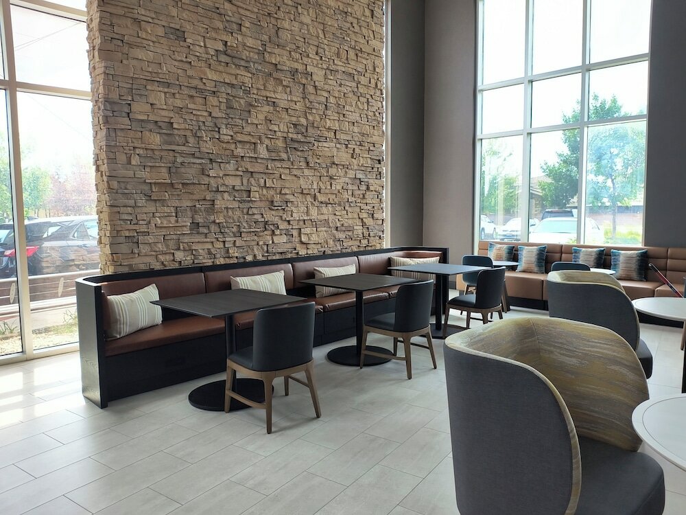 Фото Holiday Inn Boise Airport