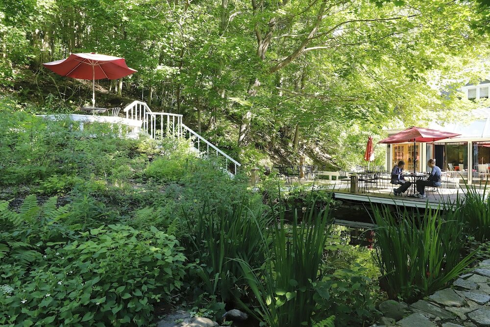 Фото The Cornell Inn, Lenox