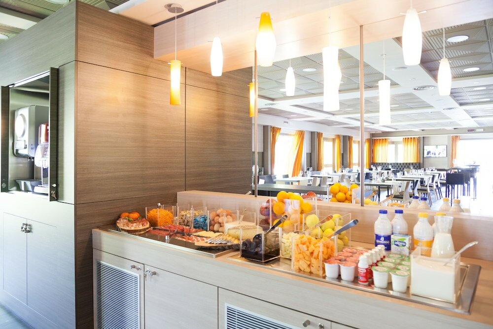 Фото Novotel Brescia 2