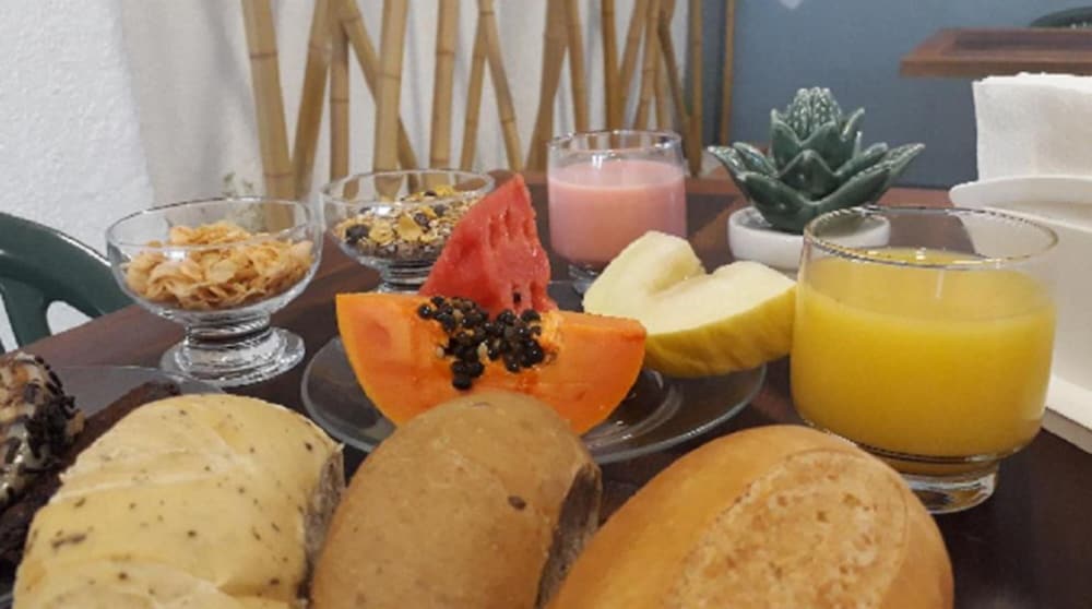 Фото Joaquina Beach Hotel