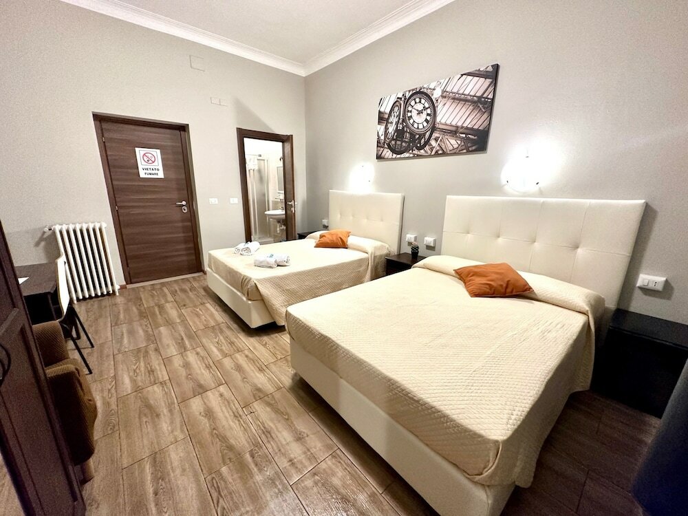 Фото Hotel Golden Milano