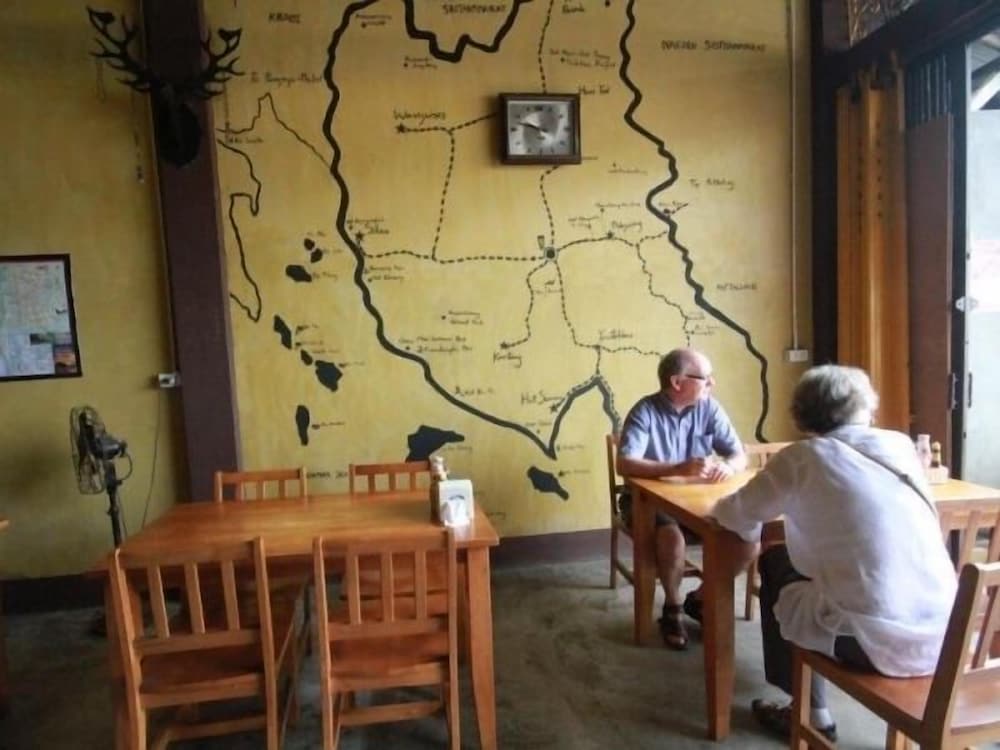 Фото Sri Trang Hotel