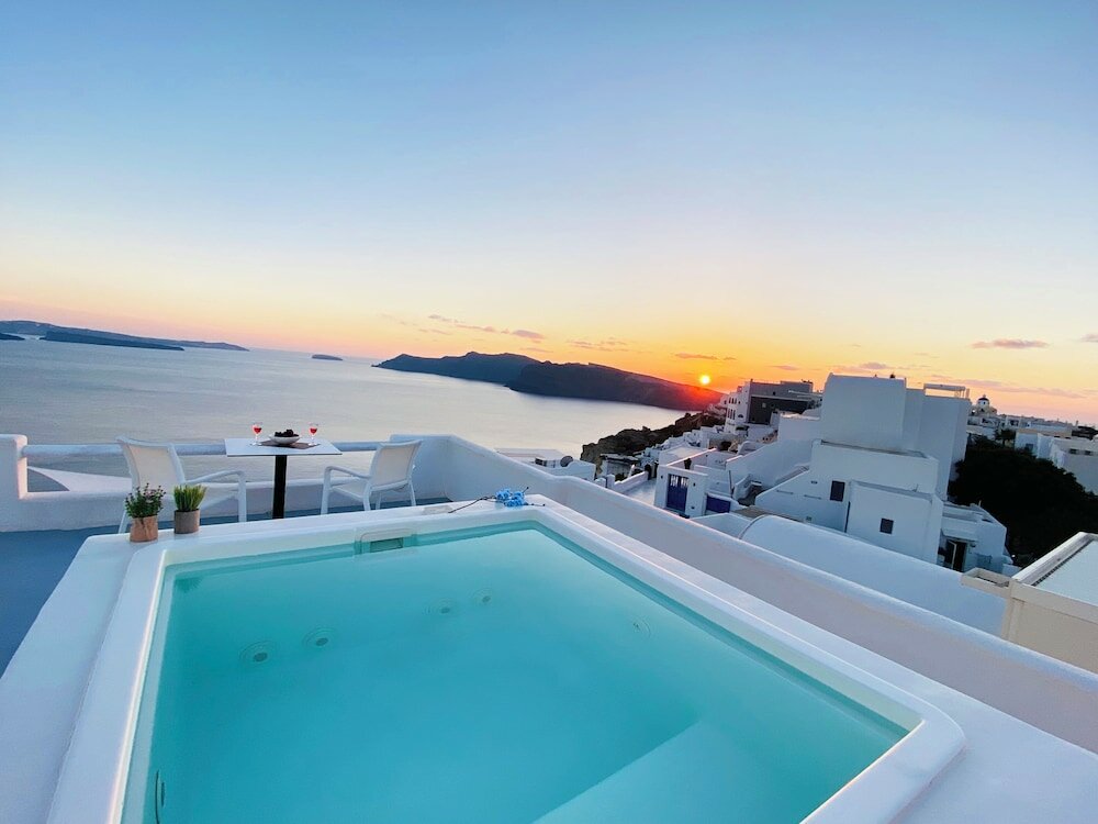 Фото Diamond Luxury Suites