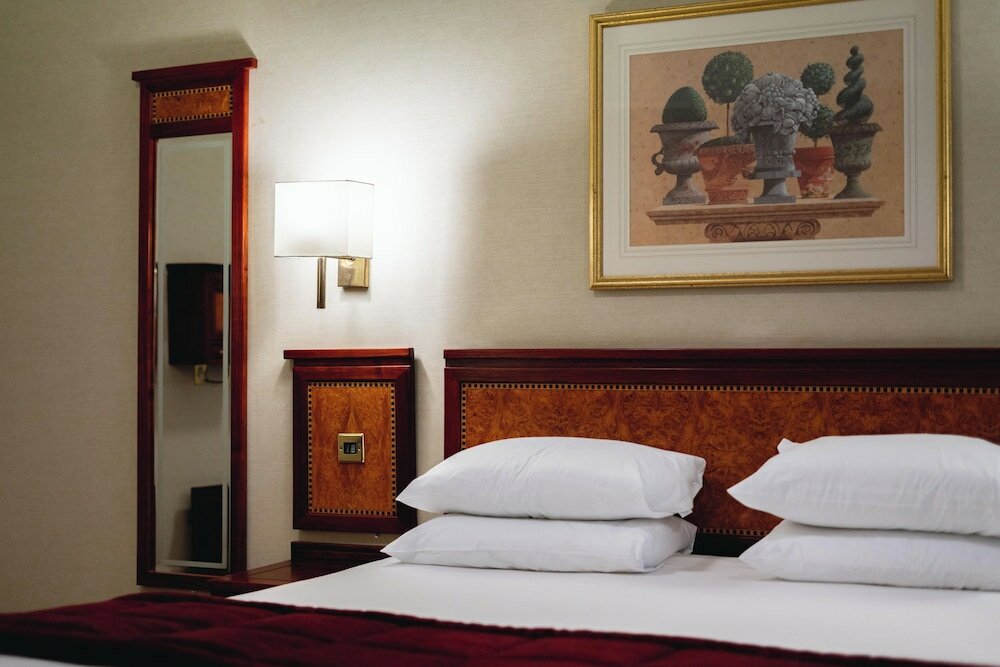 Фото Grange Clarendon