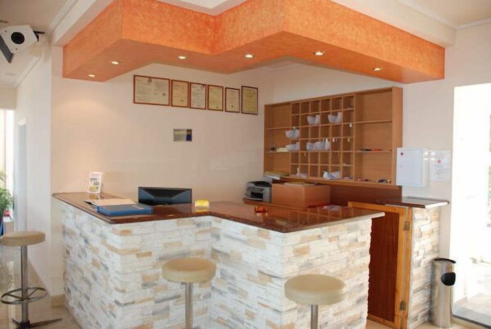 Фото Aloha Hotel