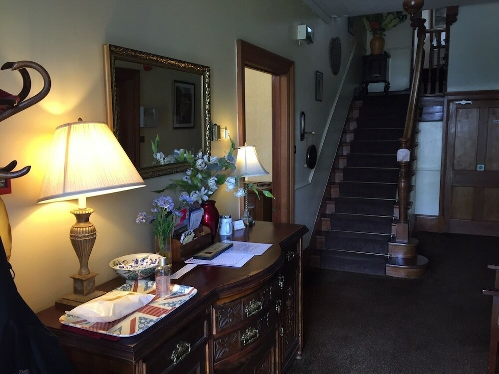 Фото Dunallan House