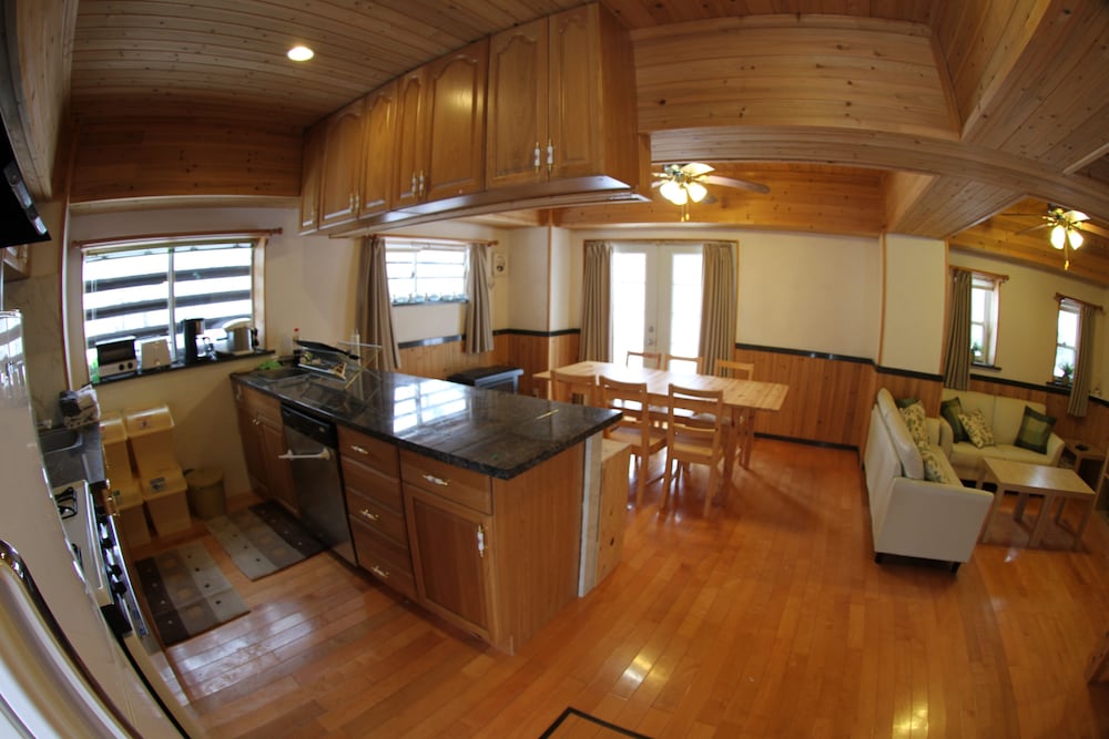 Фото Hakuba Powder Cottages