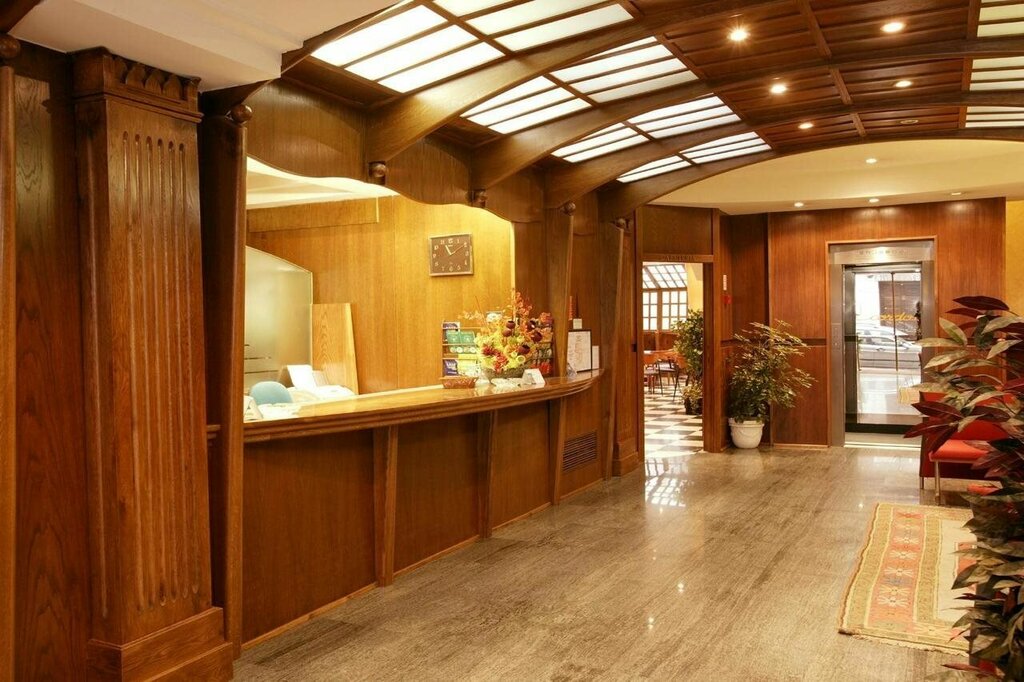 Hotel Cordón, Burgos, photo