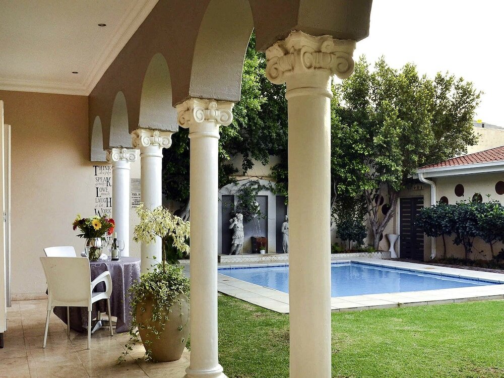 Фото 131 on Herbert Baker Boutique Hotel