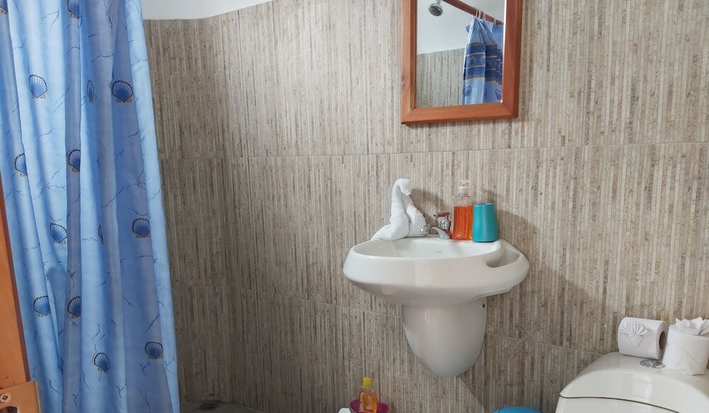 Фото Galapagos Native