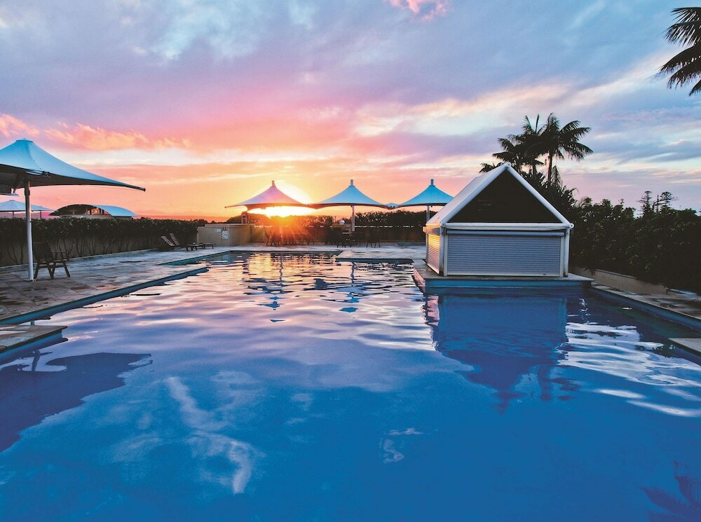 Фото Oaks Waterfront Resort