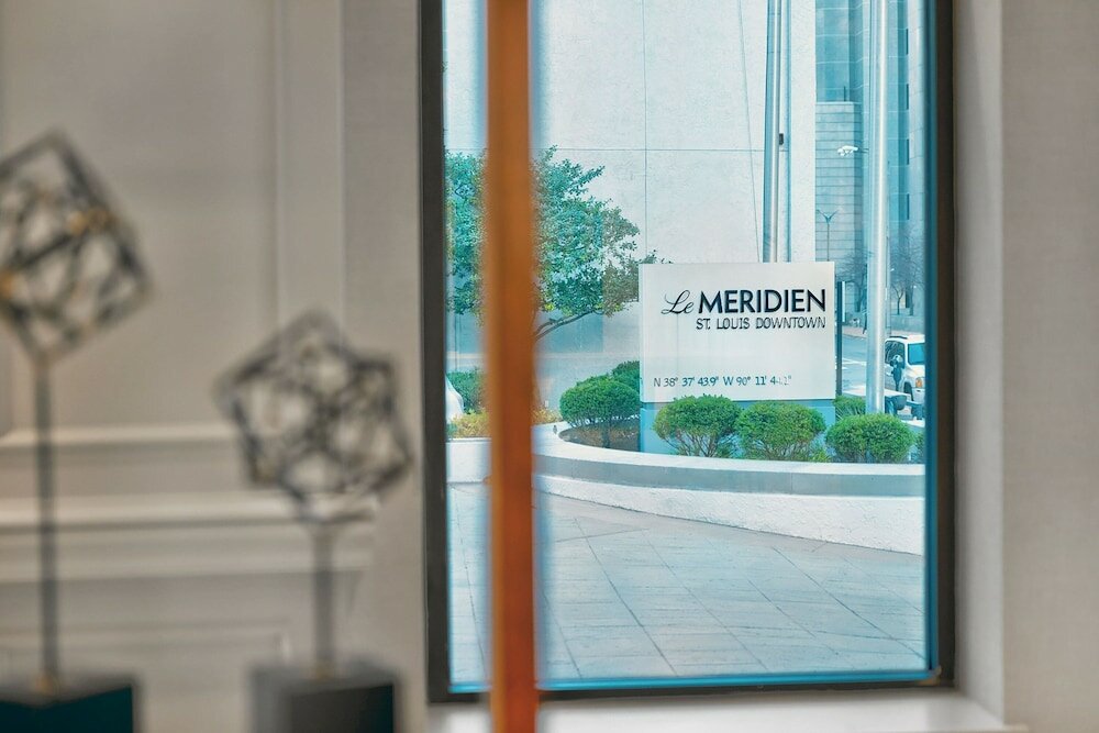 Фото Le Meridien St. Louis Downtown