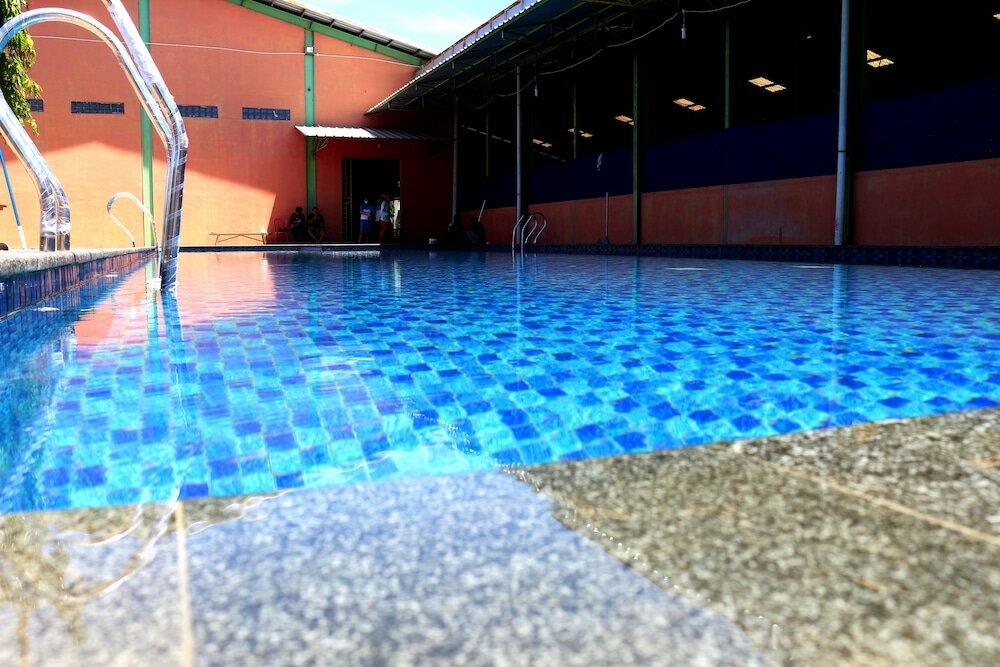 Фото Sinar Sport Hotel