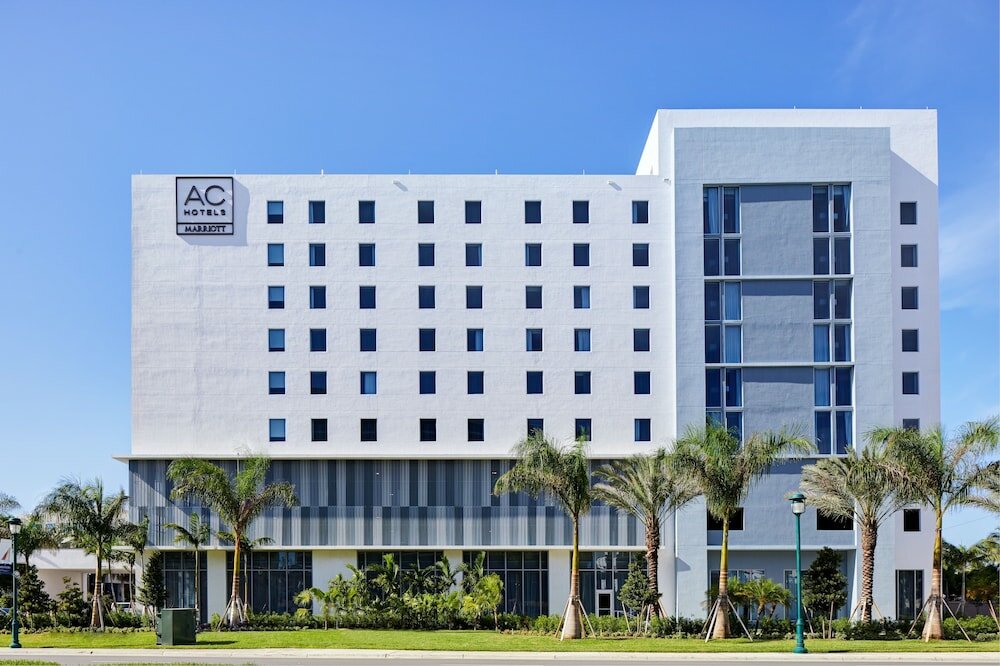 Фото Ac Hotel by Marriott Miami Aventura