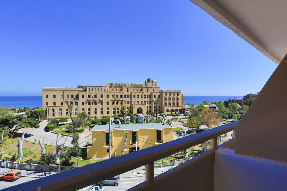 Фото City Center Hotel