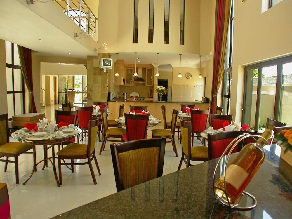 Фото Castellon Boutique Guesthouse