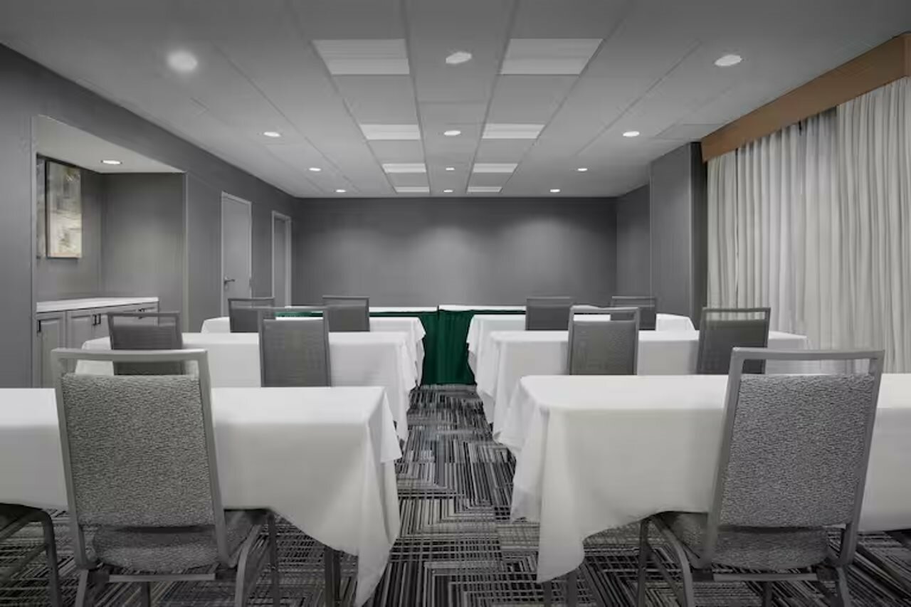 Фото Homewood Suites by Hilton Colorado Springs-North