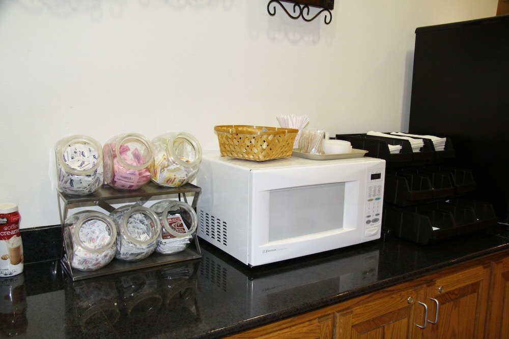 Фото Horizon Inn and Suites