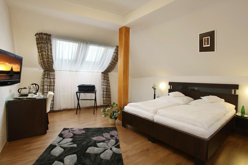 Фото Hotel Trinity