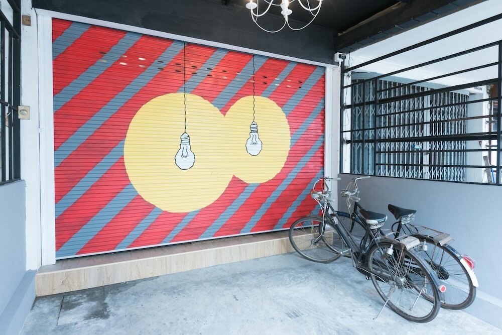 Фото Vacation Townhome near Bts Ekamai