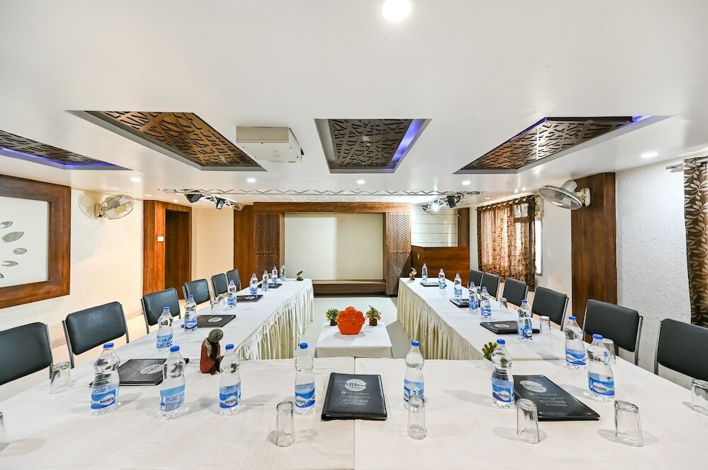 Фото Ashoka Residency Hotel