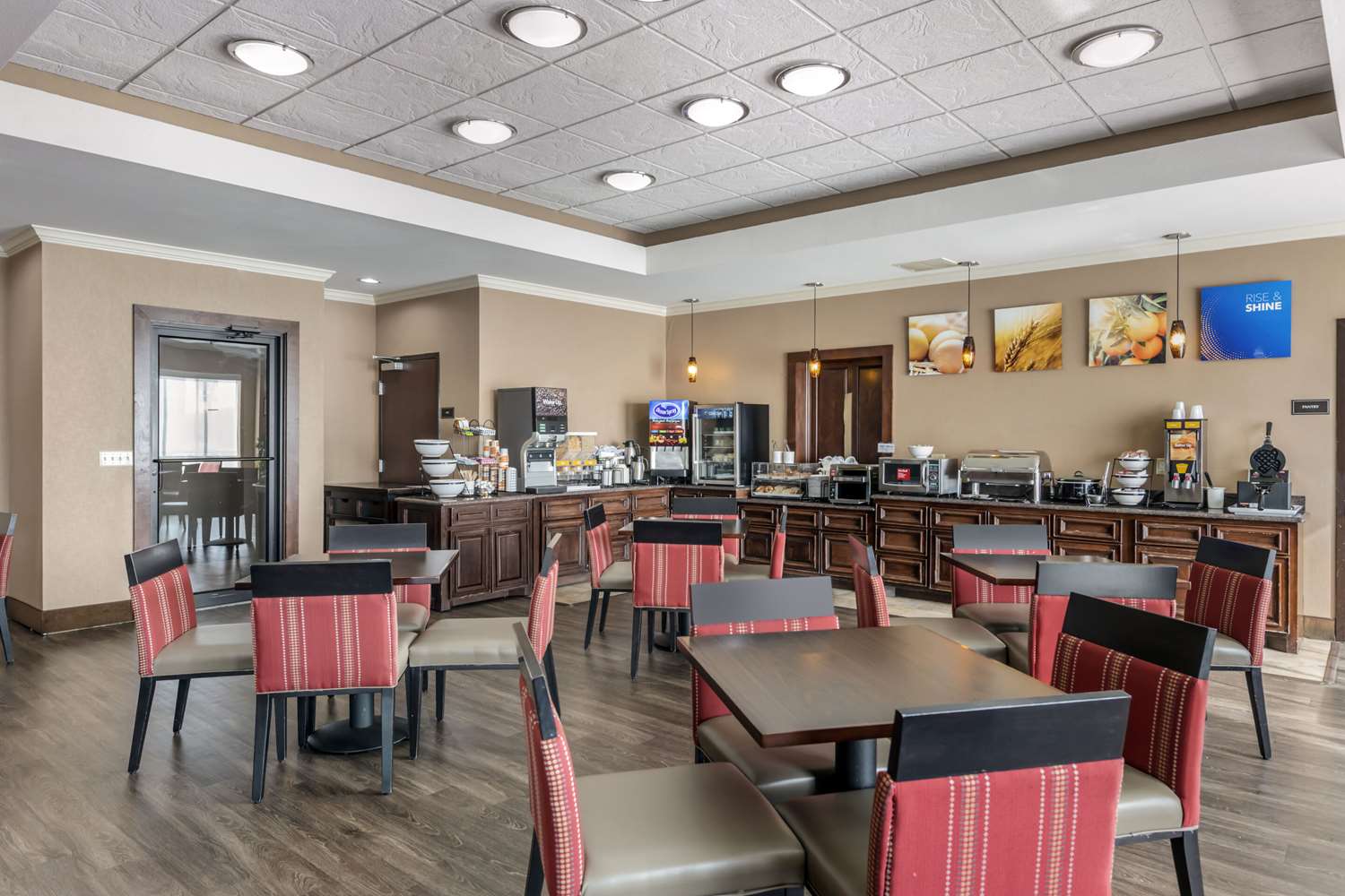 Фото Comfort Inn & Suites Fort Worth Fossil Creek