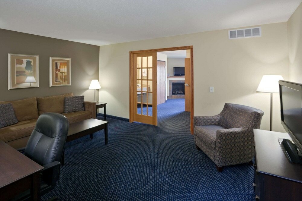 Фото Americinn by Wyndham Lincoln South
