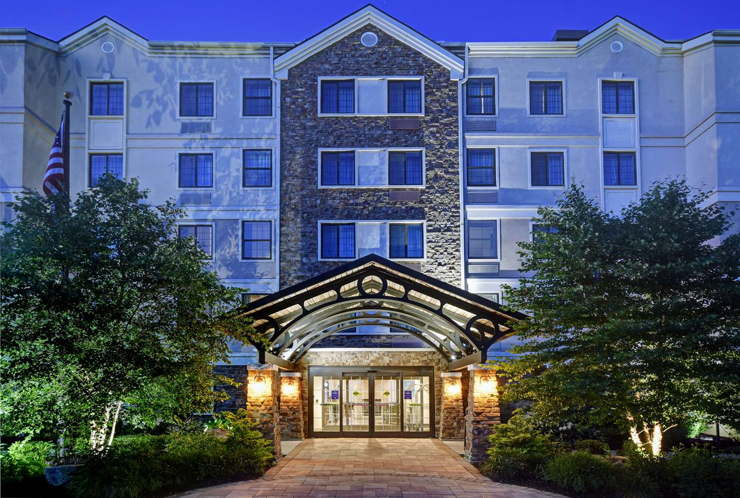 Фото Homewood Suites by Hilton Eatontown