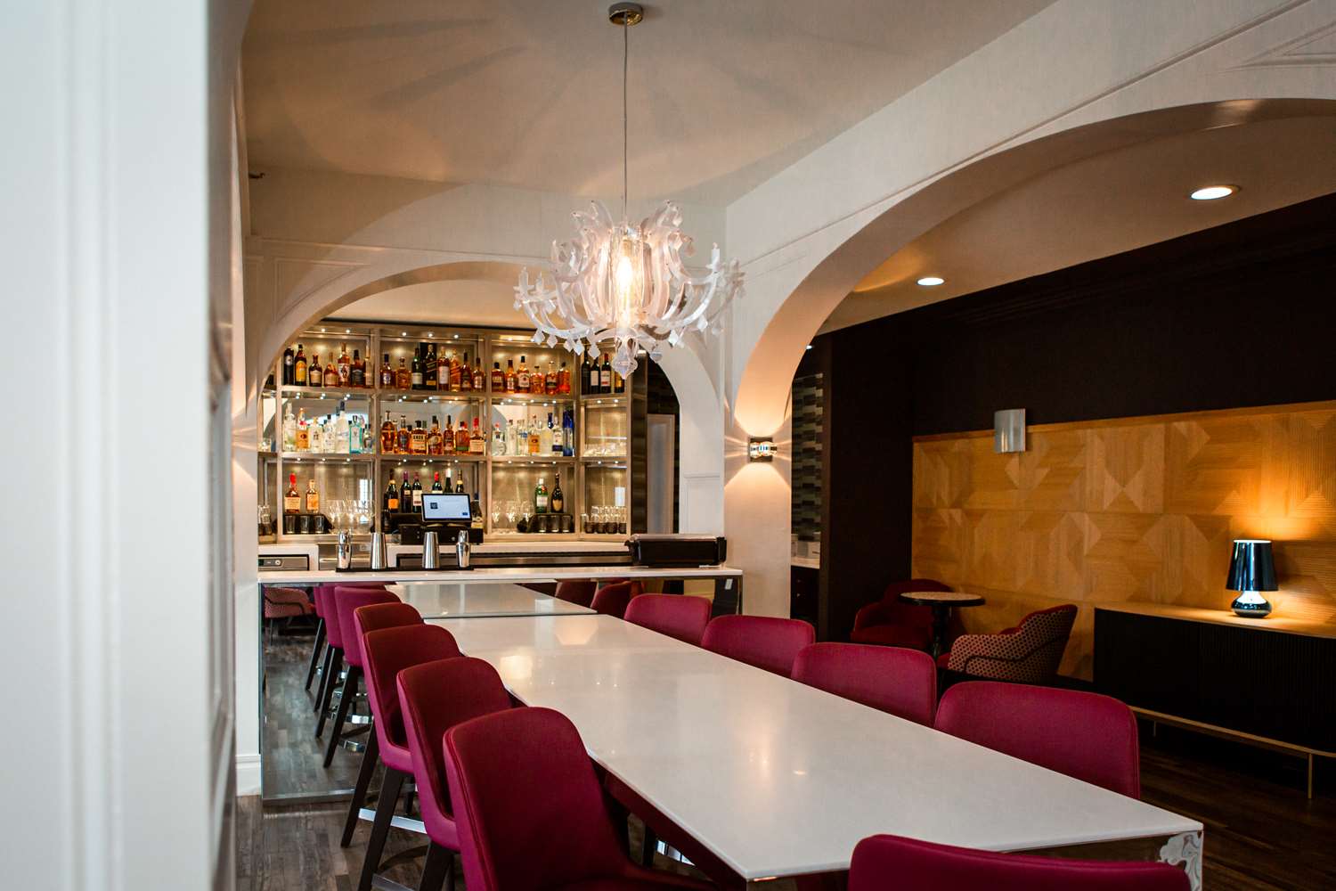 Фото The Sire Hotel Lexington, Tapestry Collection by Hilton