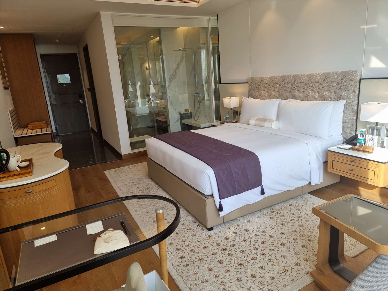 Фото The Leela Bhartiya City Bengaluru