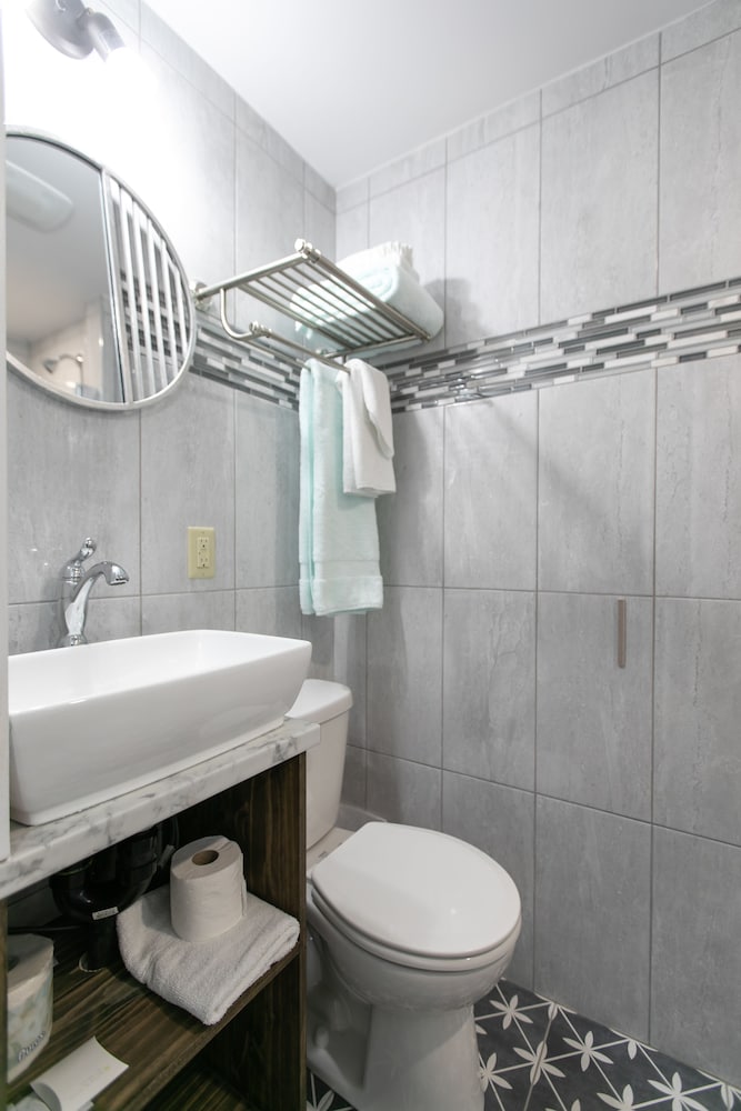 Фото Prince Street Suites