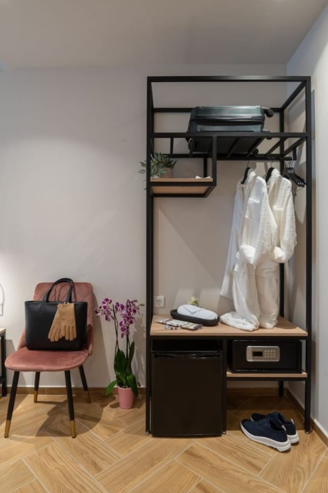 Фото Ira City Hotel