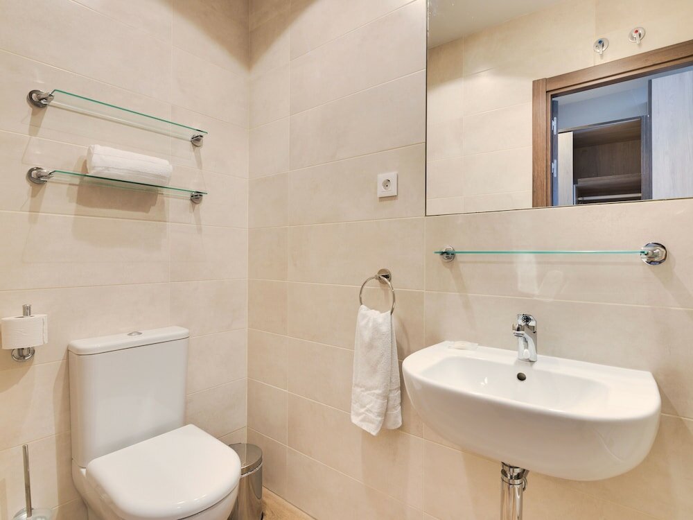 Фото Livensa Living Studios Malaga