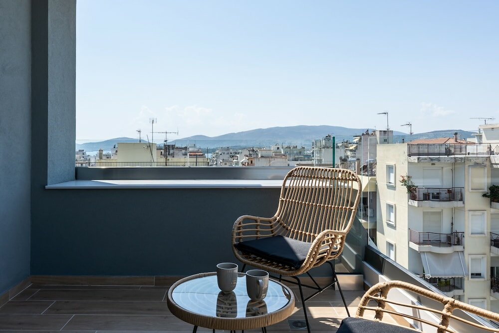 Фото Empress Luxury Residences