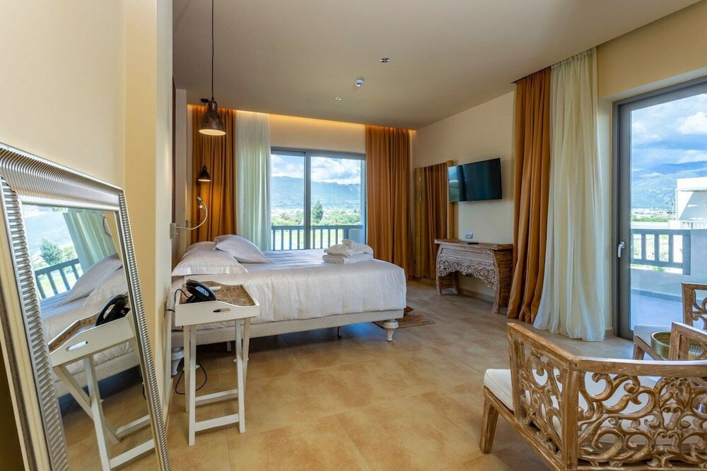 Фото Elysian Luxury Hotel & SPA