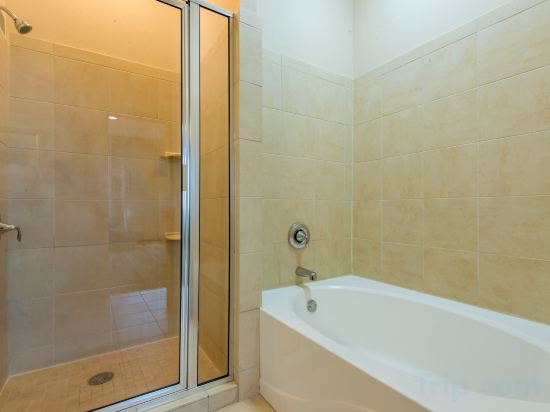 Фото Holiday Inn New Orleans West Bank Tower, an Ihg Hotel