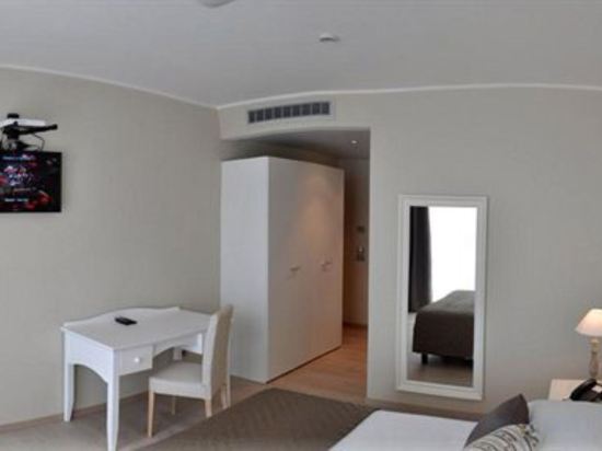 Фото Tullio Hotel