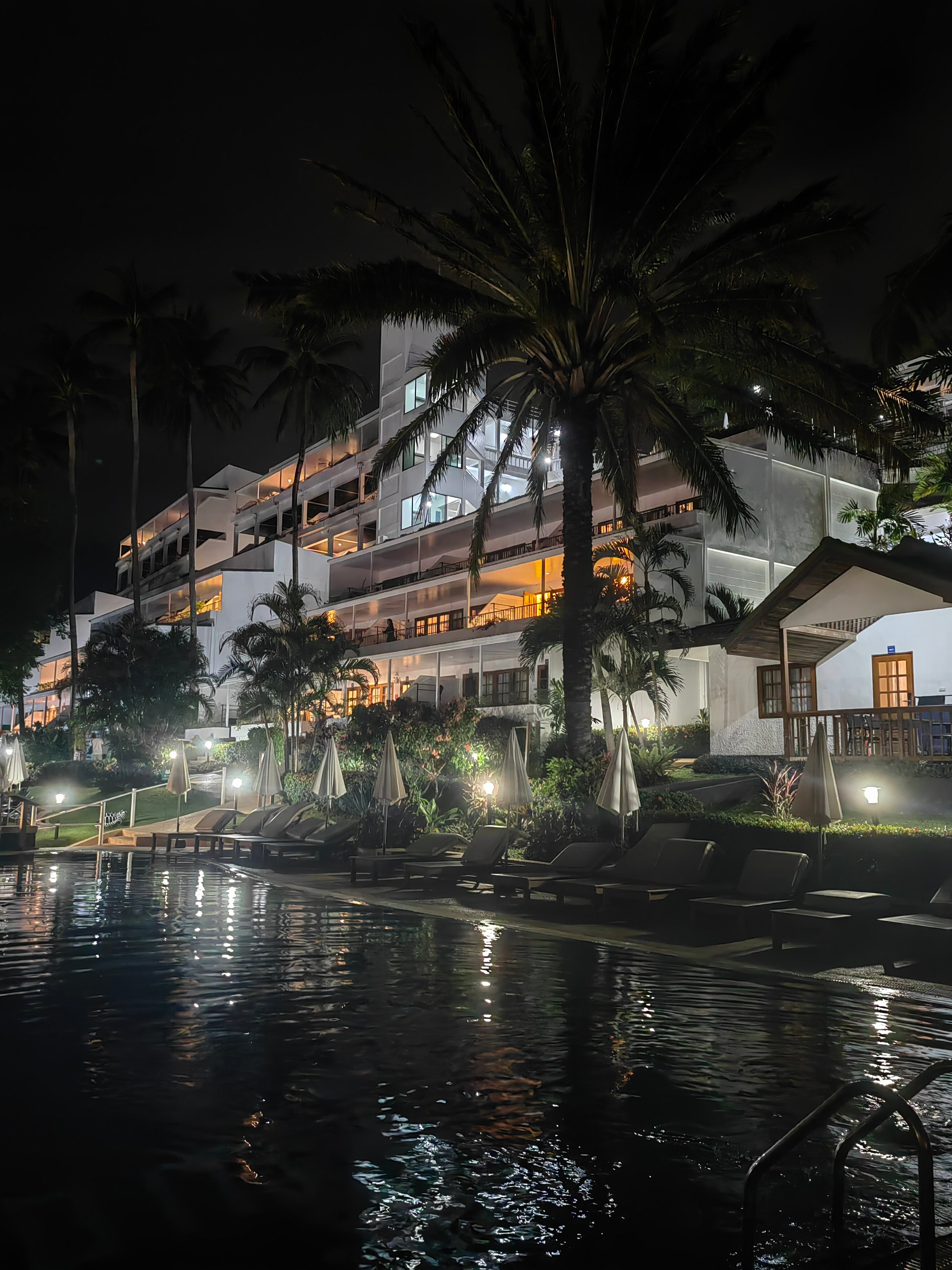 Фото Best Western Phuket Ocean Resort